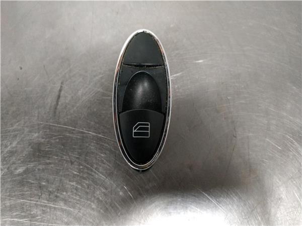 botonera puerta trasera derecha mercedes clas