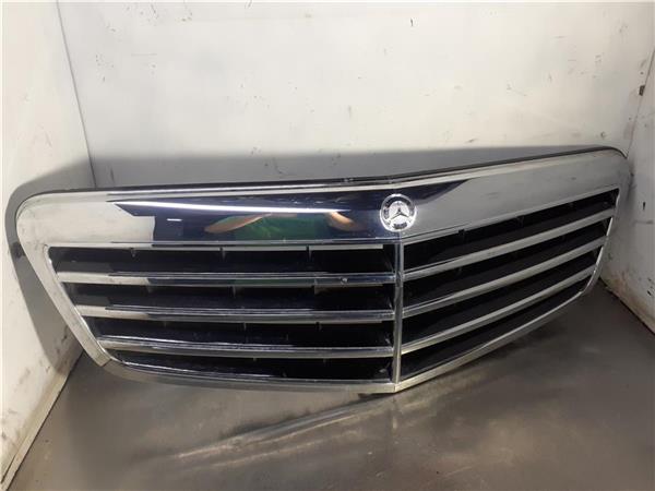 rejilla capo mercedes clase e w212 lim om6428
