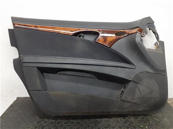 guarnecido puerta delantera izquierda mercede