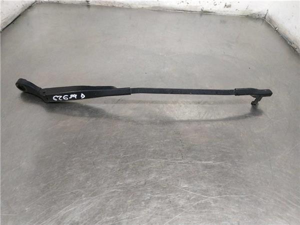 brazo limpiaparabrisas delantero derecho volk