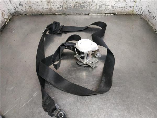 cinturon seguridad delantero derecho mercedes