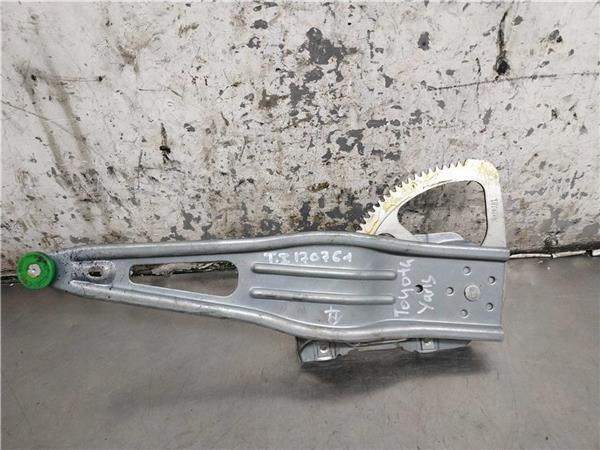 elevalunas electrico trasero izquierdo toyota