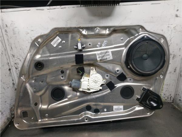 elevalunas electrico delantero derecho merced