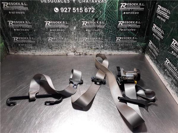 cinturon seguridad delantero derecho mercedes