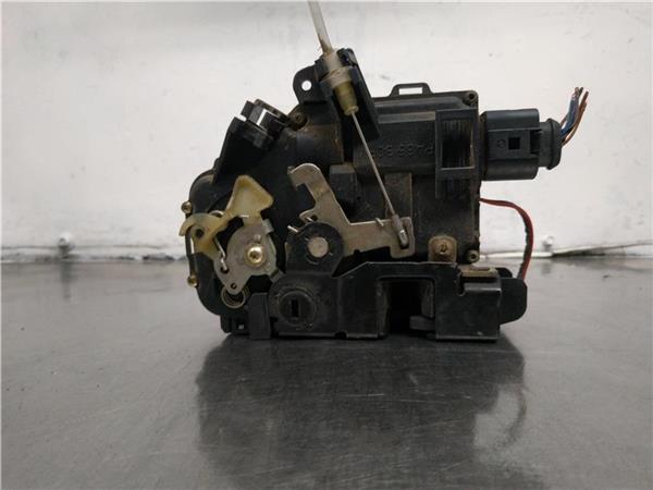 cerradura puerta trasera izquierda audi a6 be