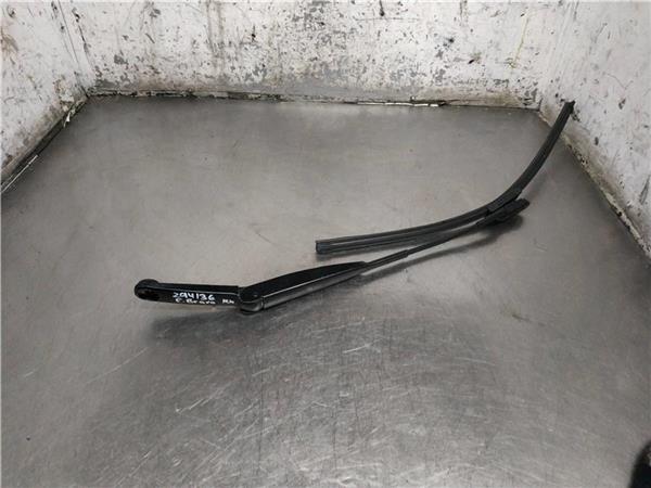 brazo limpiaparabrisas delantero derecho fiat