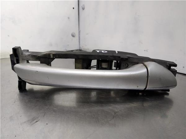 maneta exterior trasera derecha mercedes clas