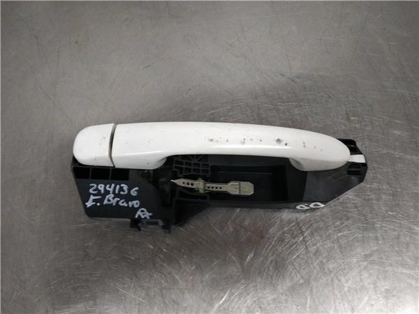 maneta exterior delantera derecha fiat bravo