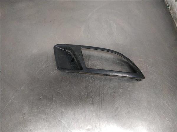 rejilla paragolpes delantero derecha fiat bra
