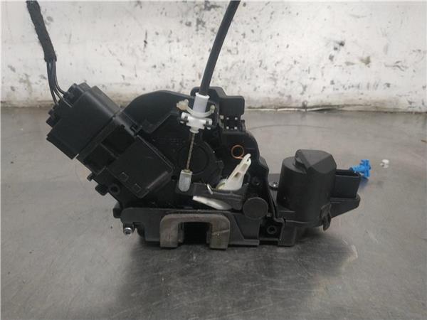 cerradura puerta delantera derecha ford monde