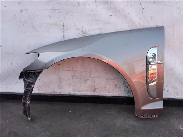 aleta delantera izquierda jaguar xf 7g