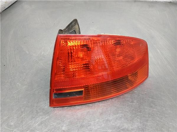 piloto trasero derecho audi a4 berlina 8e brd