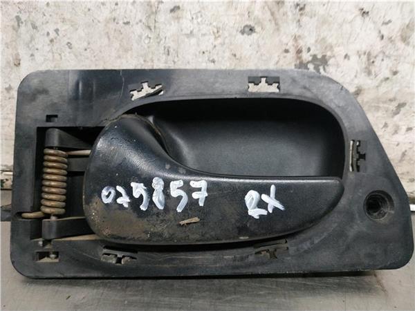 manilla interior puerta delantera izquierda r