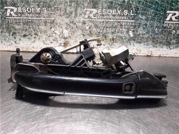 maneta exterior trasera derecha mercedes clas