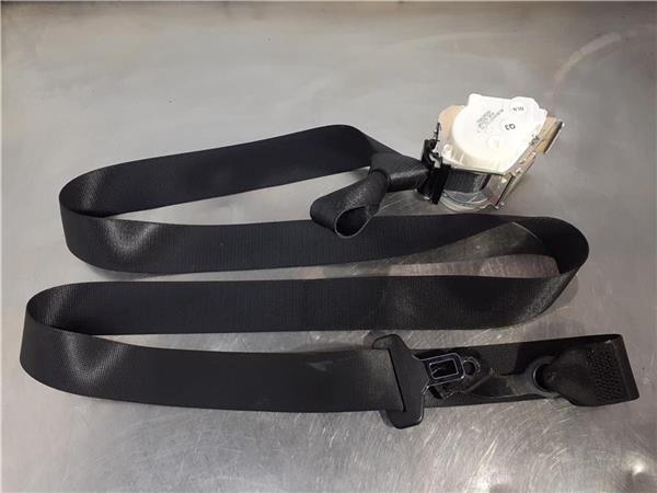 cinturon seguridad trasero central mercedes c
