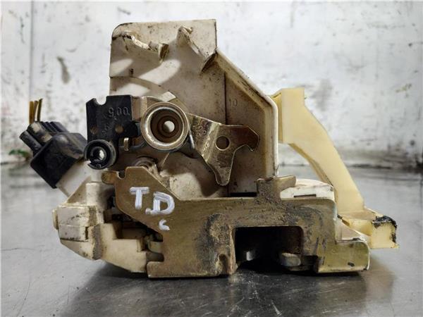 cerradura puerta trasera derecha ford mondeo