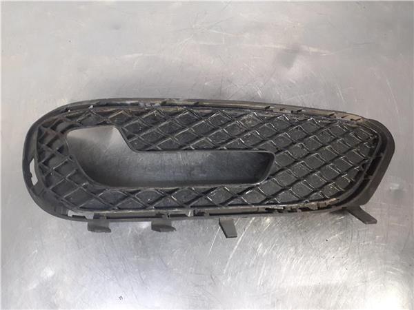 rejilla paragolpes delantero izquierda merced