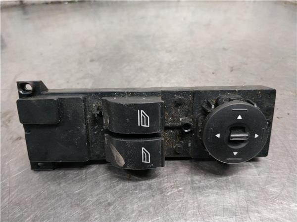 botonera puerta delantera izquierda ford focu