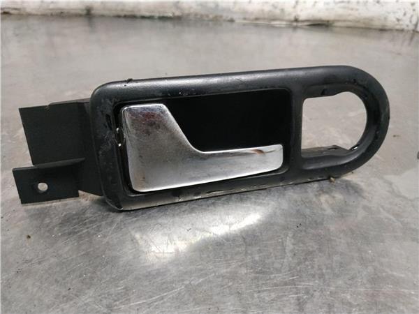 manilla interior puerta delantera izquierda v