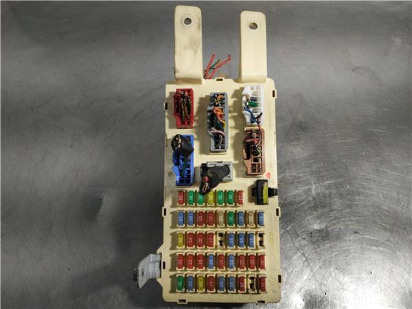 caja reles hyundai santa fe bm d4eb