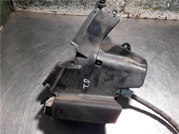 cerradura puerta trasera derecha mercedes cla