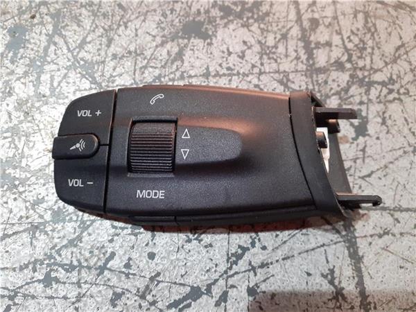 mando multifuncion seat ibiza 6j5 cgg