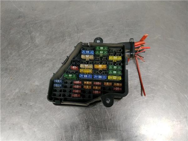 caja reles audi a4 berlina 8e brd