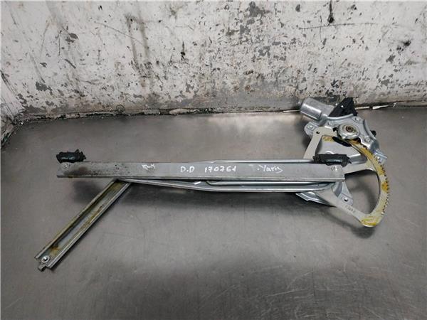 elevalunas electrico delantero derecho toyota