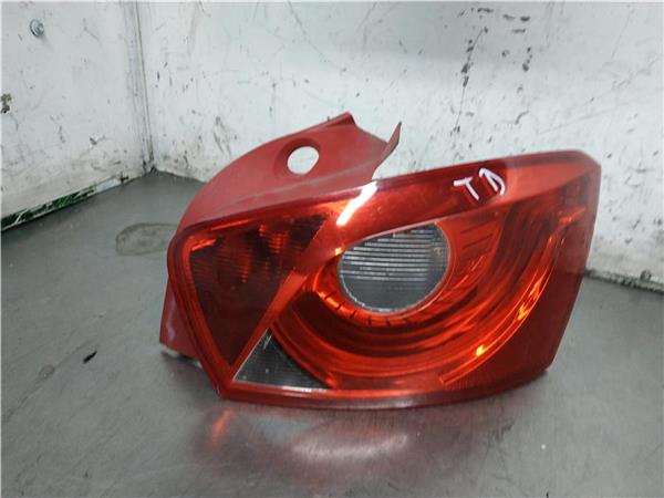 piloto trasero derecho seat ibiza 6j5 cayb