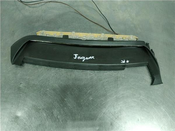 luz central de freno jaguar xf 7g