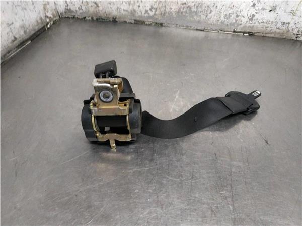 cinturon seguridad trasero central mercedes c