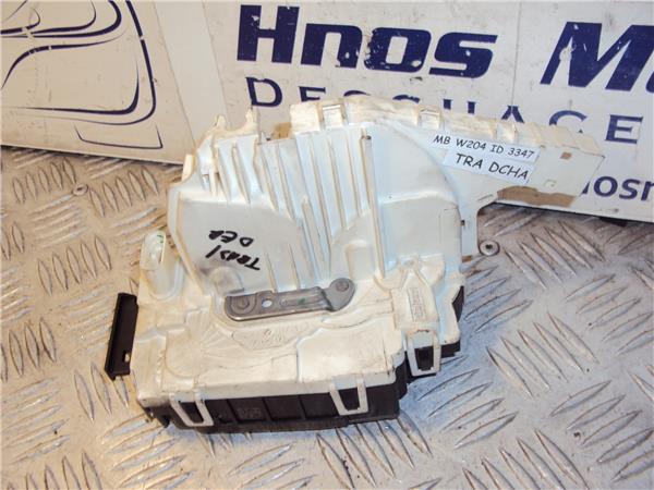 cerradura puerta trasera derecha mercedes ben