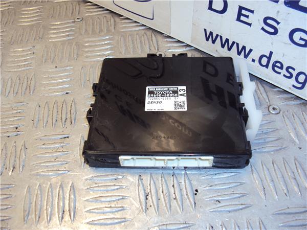 centralita toyota land cruiser j15 2009 28 g