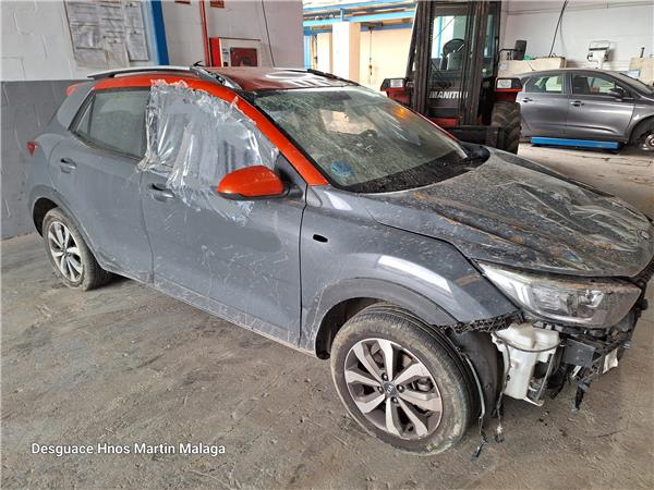 despiece completo kia stonic ybcuv 2017 10 b