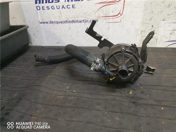 bomba de agua adicional renault megane iv ber