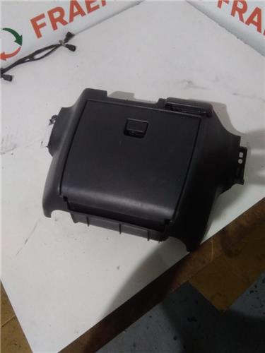 guantera salpicadero toyota hiace 2001 klh12