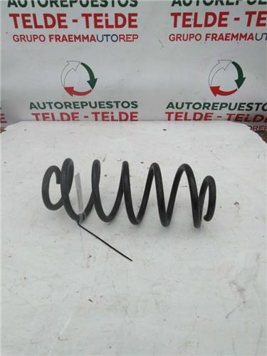 muelle derecho suspension trasera toyota coro