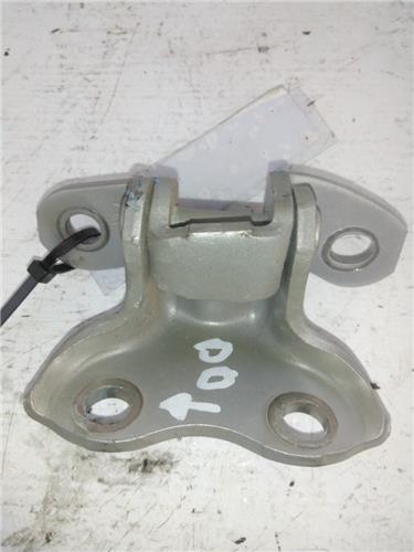 bisagra inferior puerta delantera izquierda t