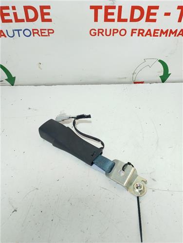 anclaje cinturon trasero izquierdo toyota pri