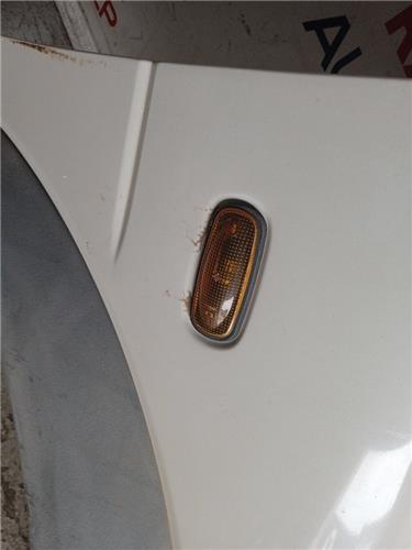 piloto intermitente lateral delantero derecho