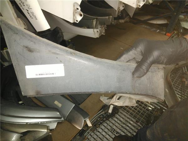 moldura aleta trasera izquierda toyota rav 4