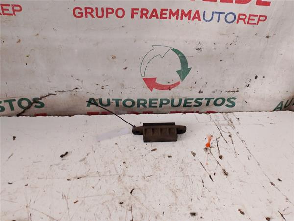 pulsador porton toyota prius 2009 zvw30 18 ec