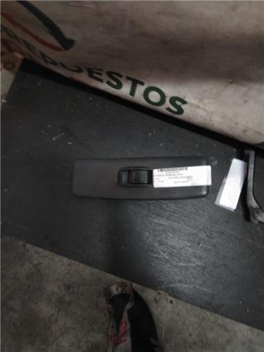 botonera puerta delantera derecha toyota rav