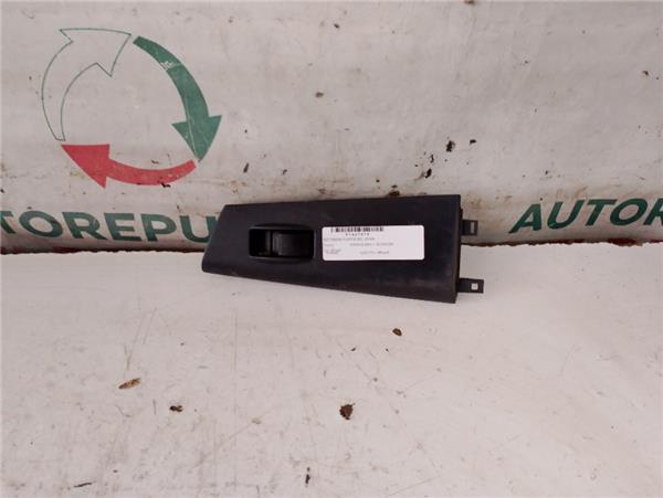 botonera puerta delantera derecha toyota coro
