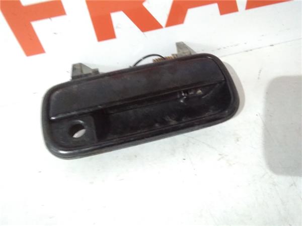 maneta exterior delantera derecha toyota hilu