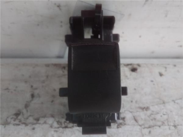 botonera puerta trasera izquierda toyota yari