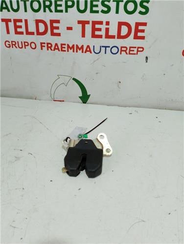 cerradura porton toyota corolla e11 2000 14