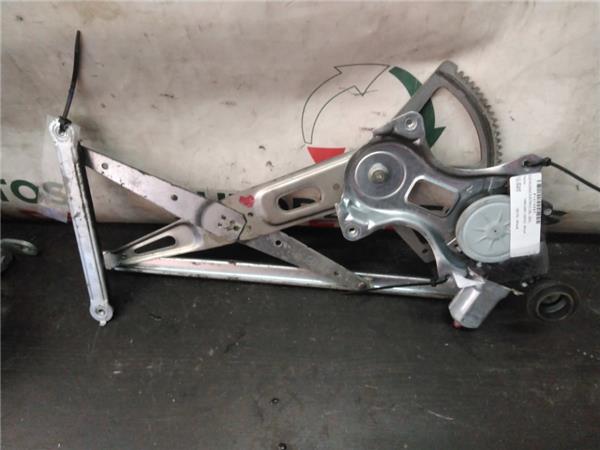 elevalunas electrico delantero derecho toyota
