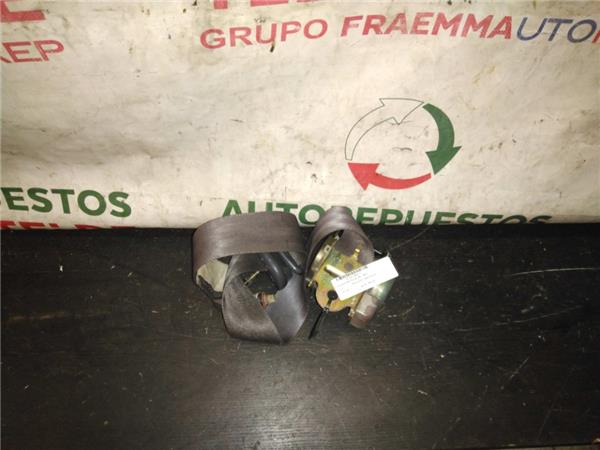 cinturon seguridad trasero izquierdo toyota r