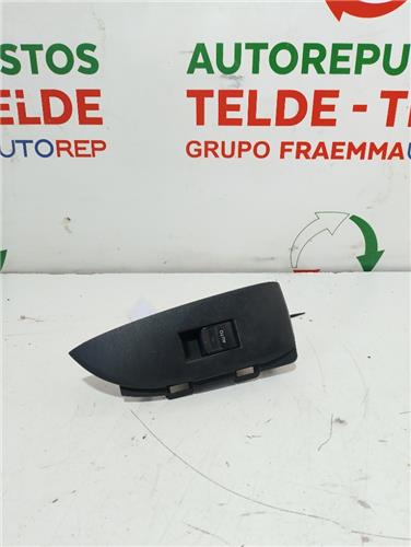botonera puerta trasera derecha toyota prius